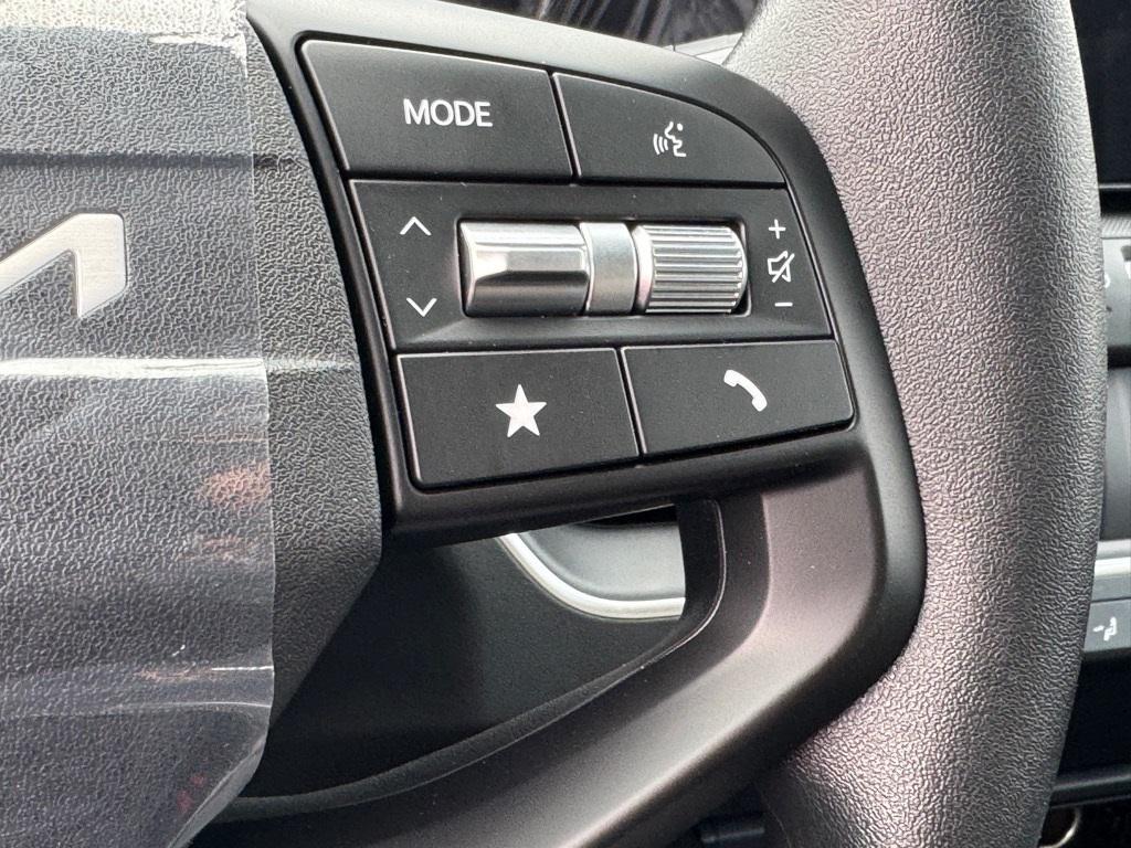 new 2025 Kia K4 car, priced at $23,182