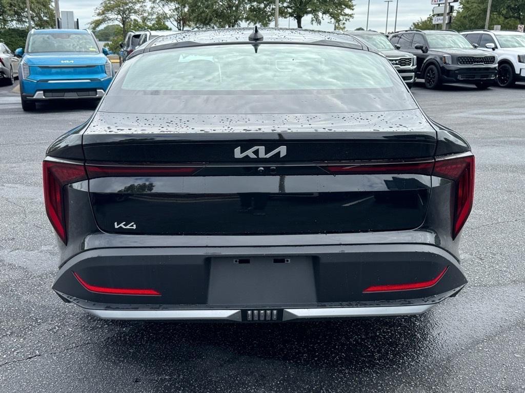 new 2025 Kia K4 car, priced at $23,182