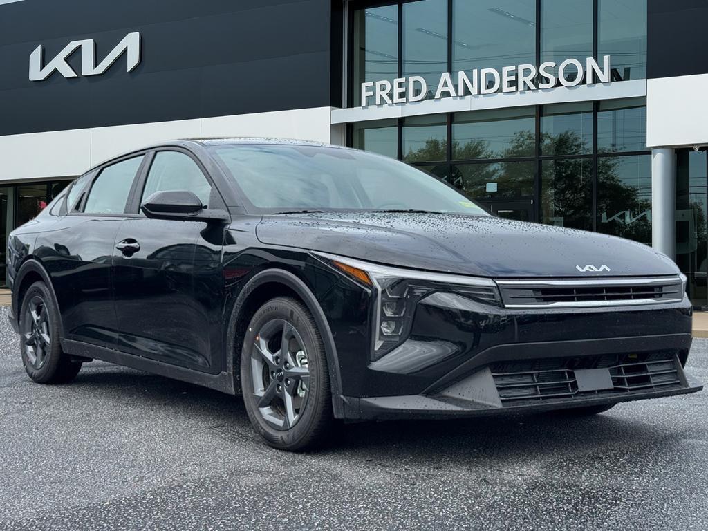 new 2025 Kia K4 car, priced at $23,182