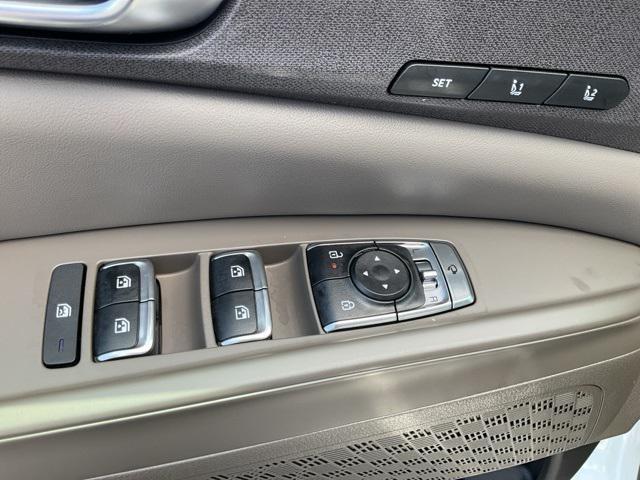 new 2026 Kia Carnival Hybrid car, priced at $43,188
