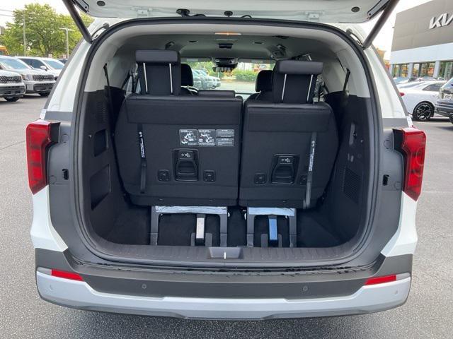new 2026 Kia Carnival Hybrid car, priced at $43,188