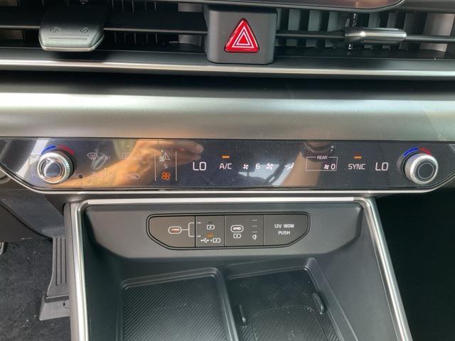 new 2025 Kia Carnival car, priced at $49,322