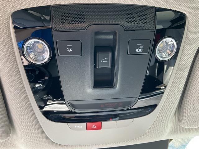 new 2025 Kia Sorento car, priced at $41,776