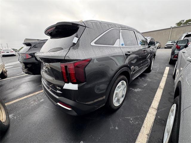 new 2025 Kia Sorento Hybrid car, priced at $38,826