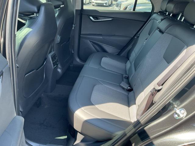 new 2025 Kia Niro car, priced at $30,470