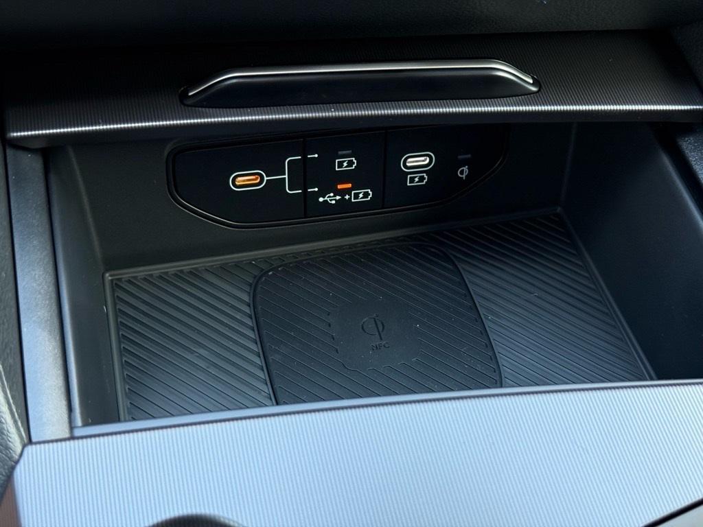 new 2026 Kia Sportage Hybrid car, priced at $40,578