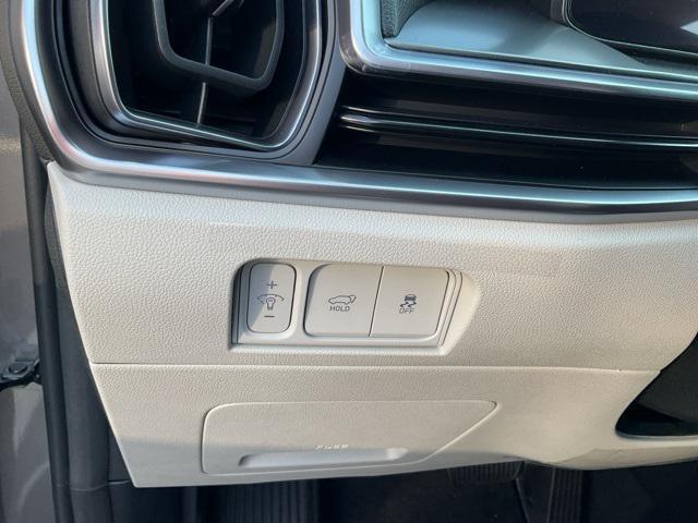 new 2025 Kia Sorento Hybrid car, priced at $40,061