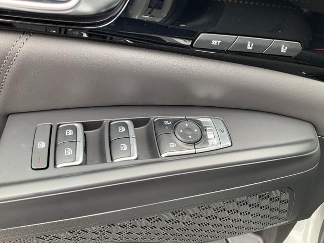 used 2025 Kia Carnival car, priced at $48,340