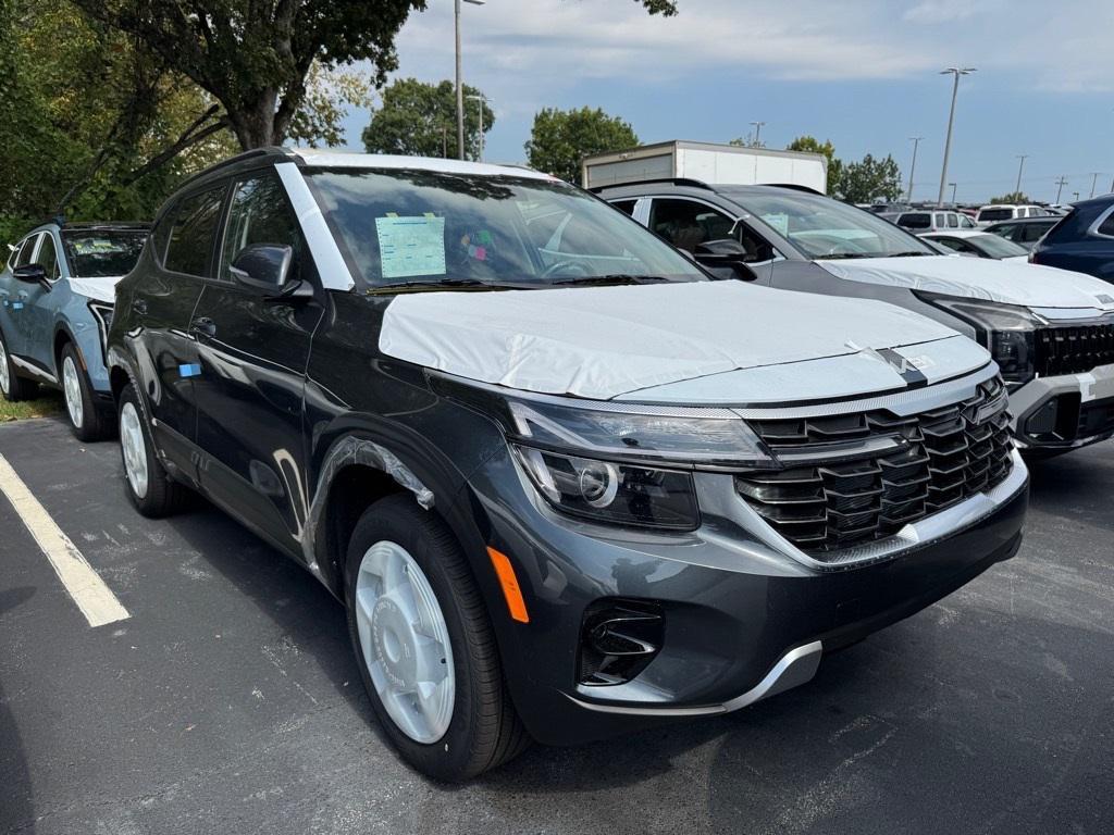 new 2026 Kia Seltos car, priced at $27,035