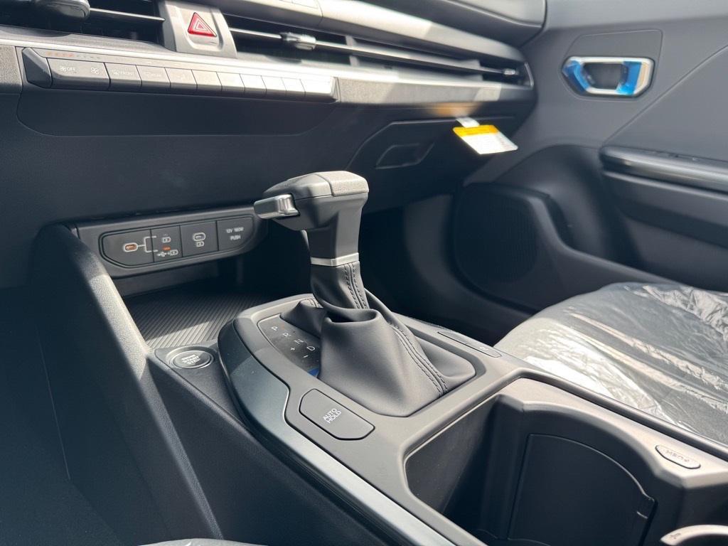 new 2025 Kia K4 car, priced at $23,590