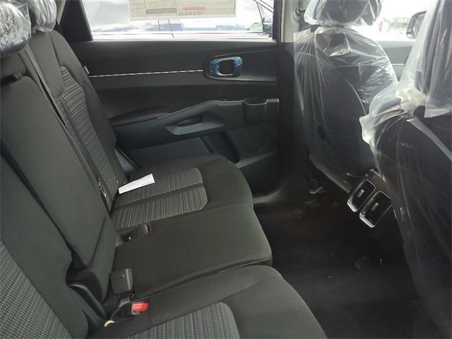 new 2025 Kia Sorento car, priced at $34,040