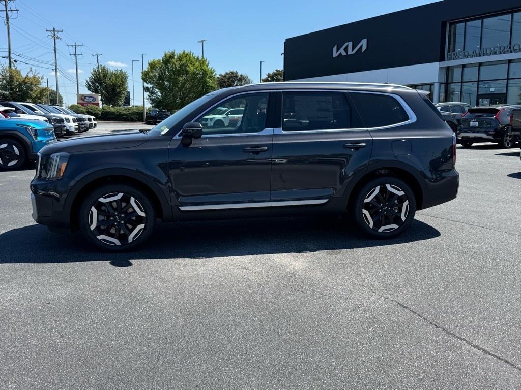 new 2025 Kia Telluride car, priced at $41,643