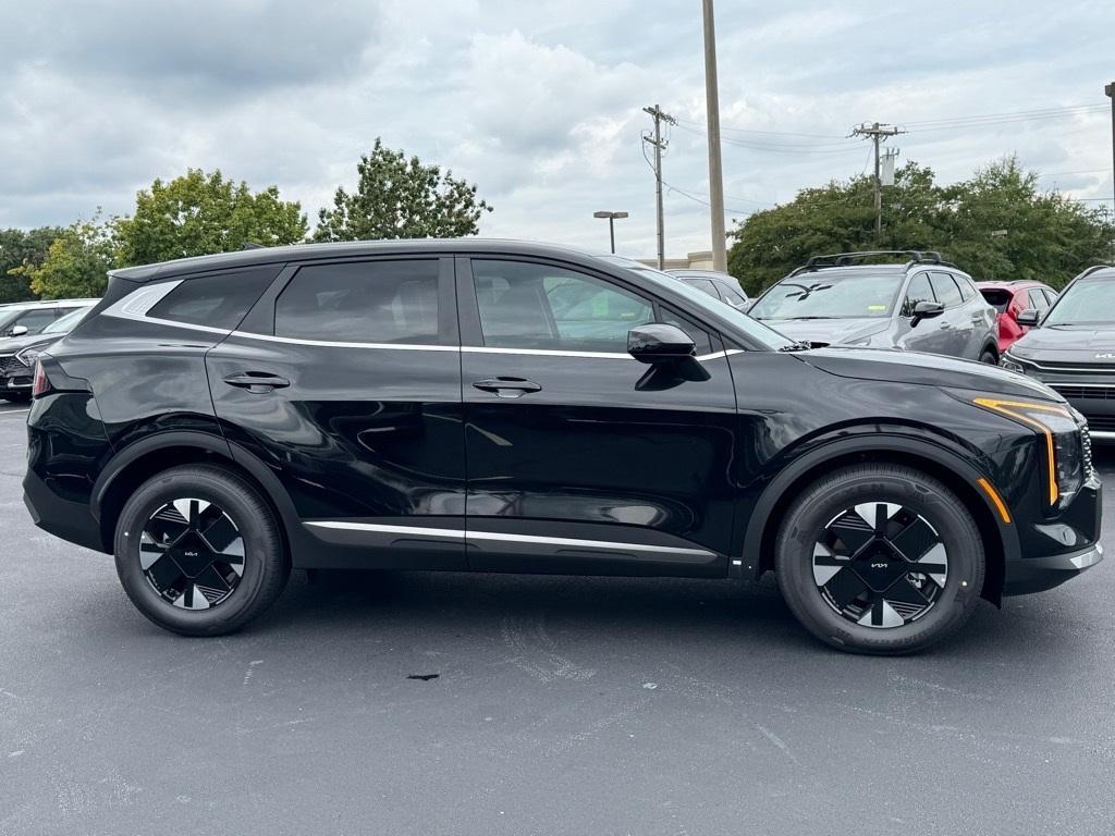 new 2026 Kia Sportage Hybrid car, priced at $30,342