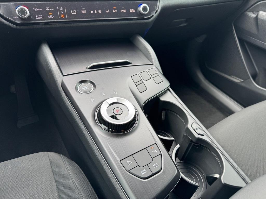 new 2026 Kia Sportage Hybrid car, priced at $30,342