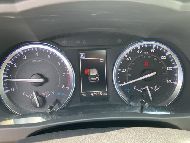used 2019 Toyota Highlander car, priced at $31,404