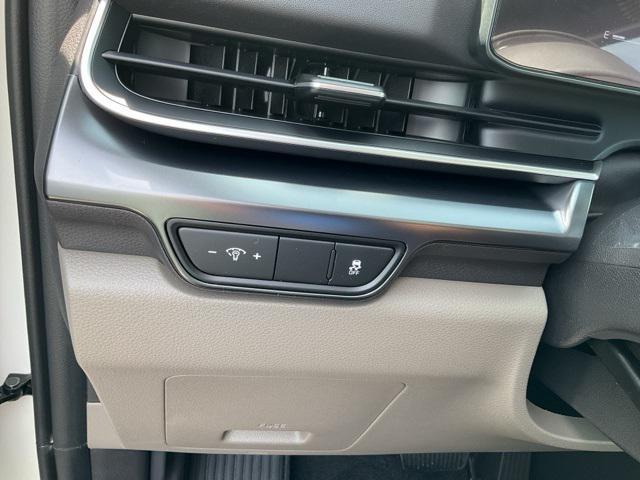 new 2025 Kia Carnival car, priced at $38,622