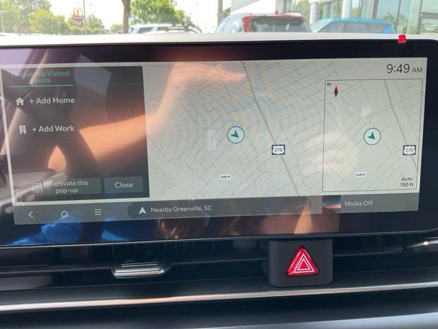 new 2025 Kia Carnival car, priced at $38,622