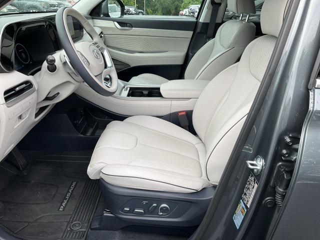 used 2025 Hyundai Palisade car, priced at $48,623