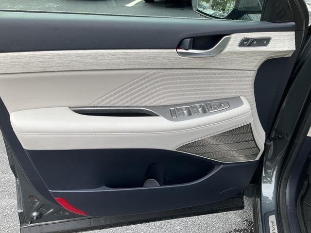 used 2025 Hyundai Palisade car, priced at $48,623