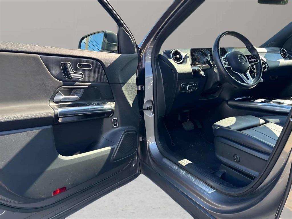 used 2021 Mercedes-Benz GLA 250 car, priced at $23,999