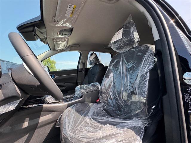 new 2025 Kia Sorento car, priced at $36,530