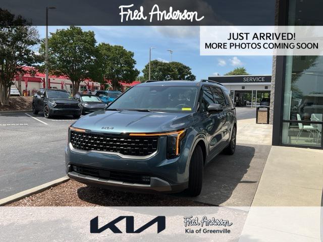 new 2025 Kia Carnival Hybrid car, priced at $54,937