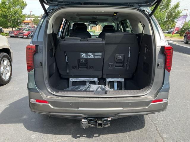 new 2025 Kia Carnival car, priced at $50,662
