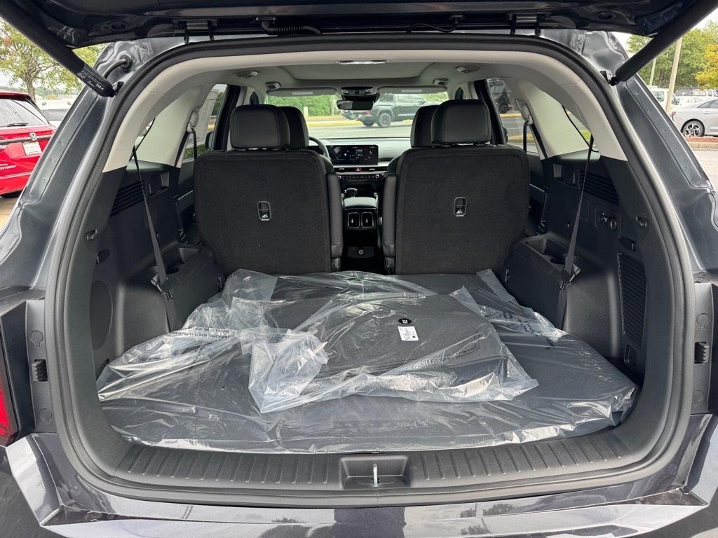 new 2026 Kia Sorento car, priced at $40,424
