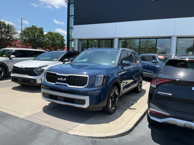 new 2025 Kia Telluride car, priced at $43,633