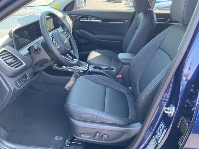 new 2025 Kia Seltos car, priced at $28,095