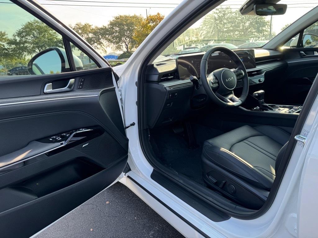 new 2026 Kia K5 car, priced at $35,218