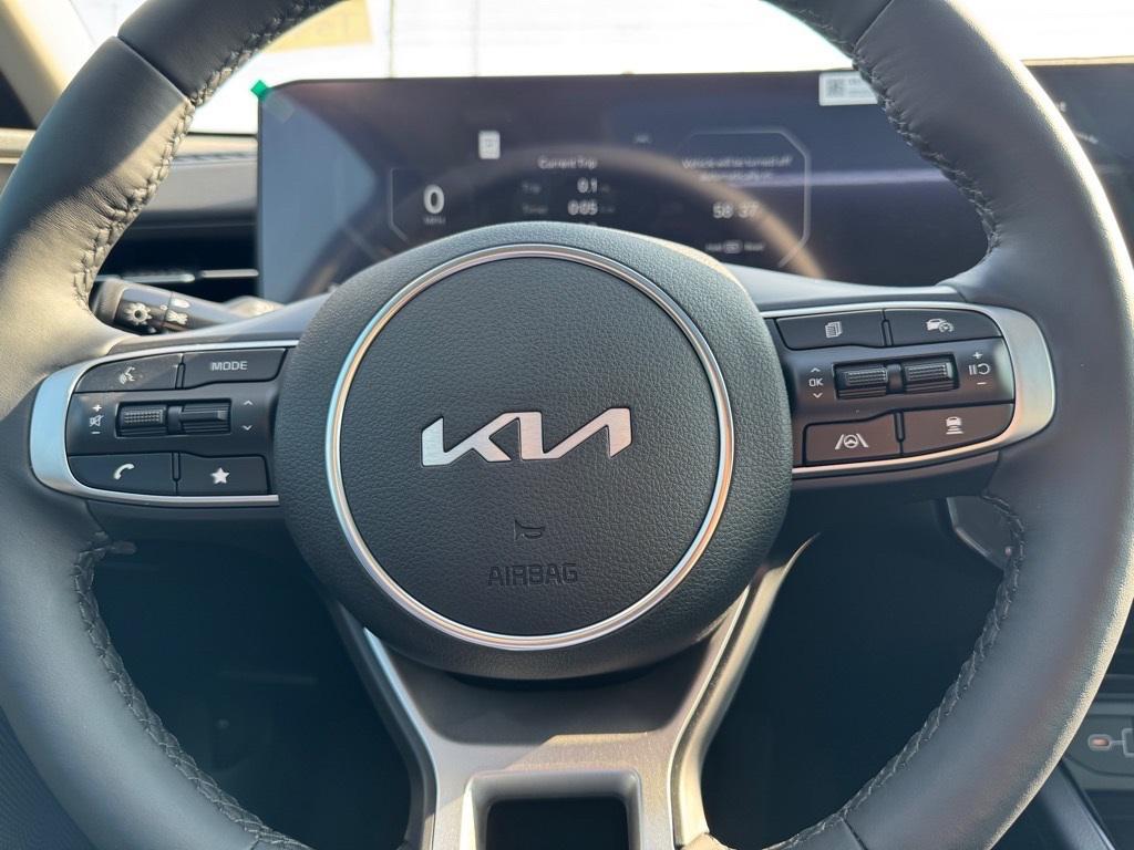 new 2026 Kia K5 car, priced at $35,218