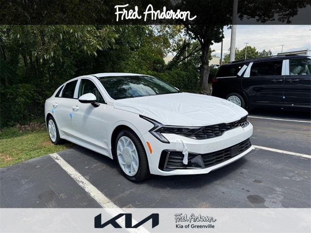 new 2026 Kia K5 car, priced at $37,010