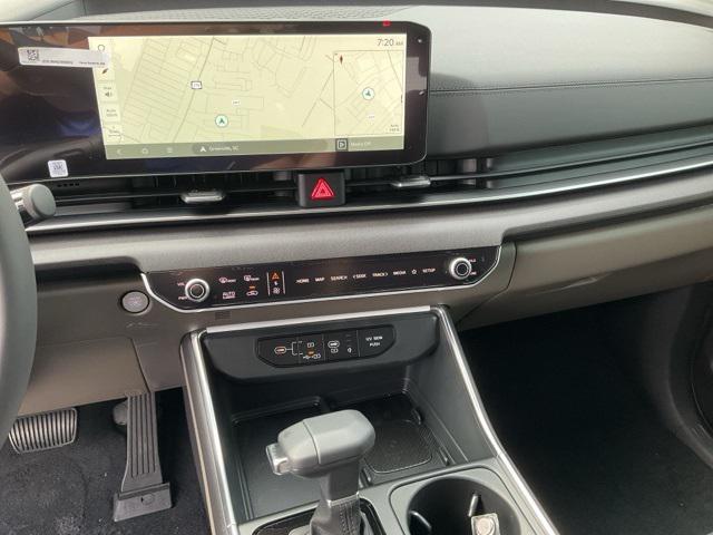 new 2025 Kia Carnival car, priced at $41,212