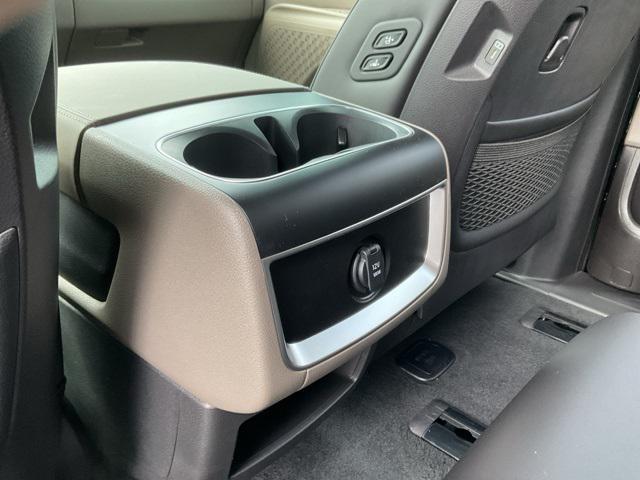 new 2025 Kia Carnival car, priced at $41,212
