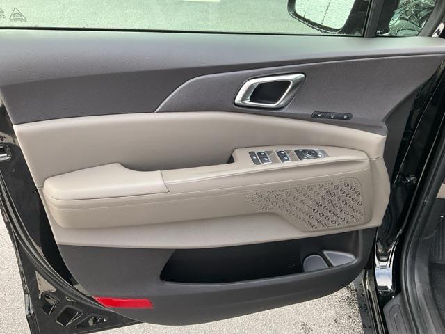 new 2025 Kia Carnival car, priced at $41,212
