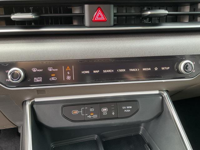 new 2025 Kia Carnival car, priced at $41,212
