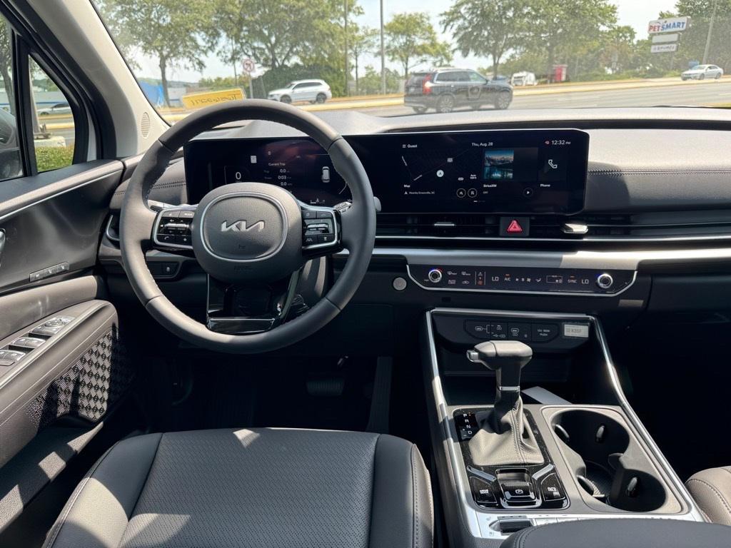 new 2026 Kia Carnival car, priced at $50,978