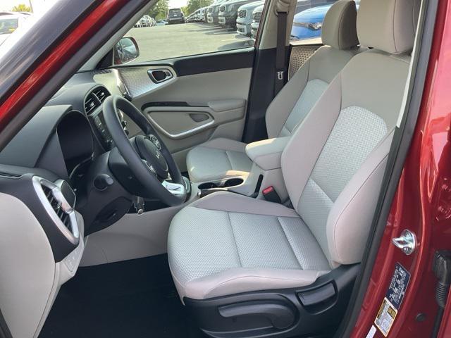 new 2025 Kia Soul car, priced at $21,616
