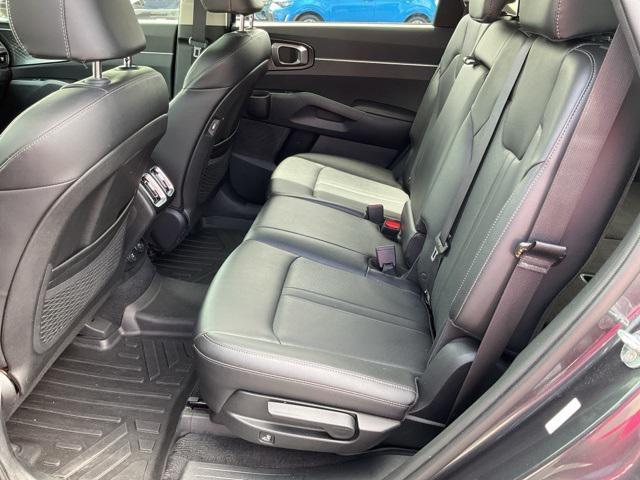 used 2022 Kia Sorento car, priced at $26,690