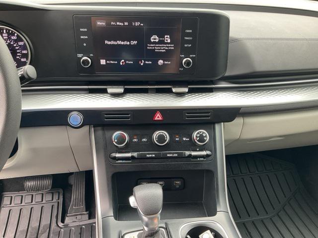 used 2024 Kia Carnival car, priced at $32,876