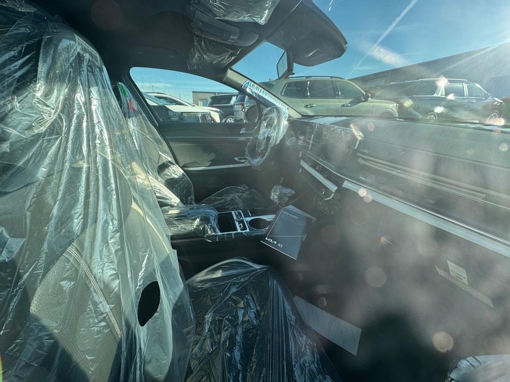 new 2026 Kia K5 car, priced at $30,540