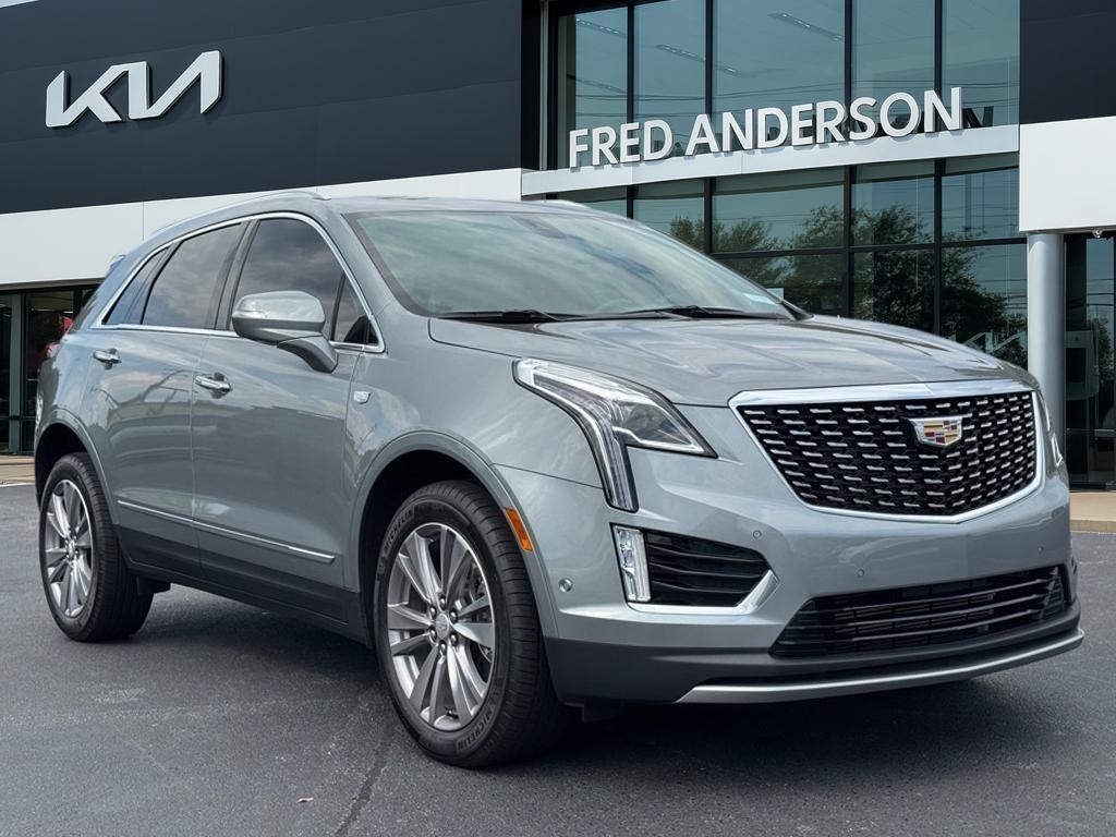 used 2023 Cadillac XT5 car, priced at $34,486