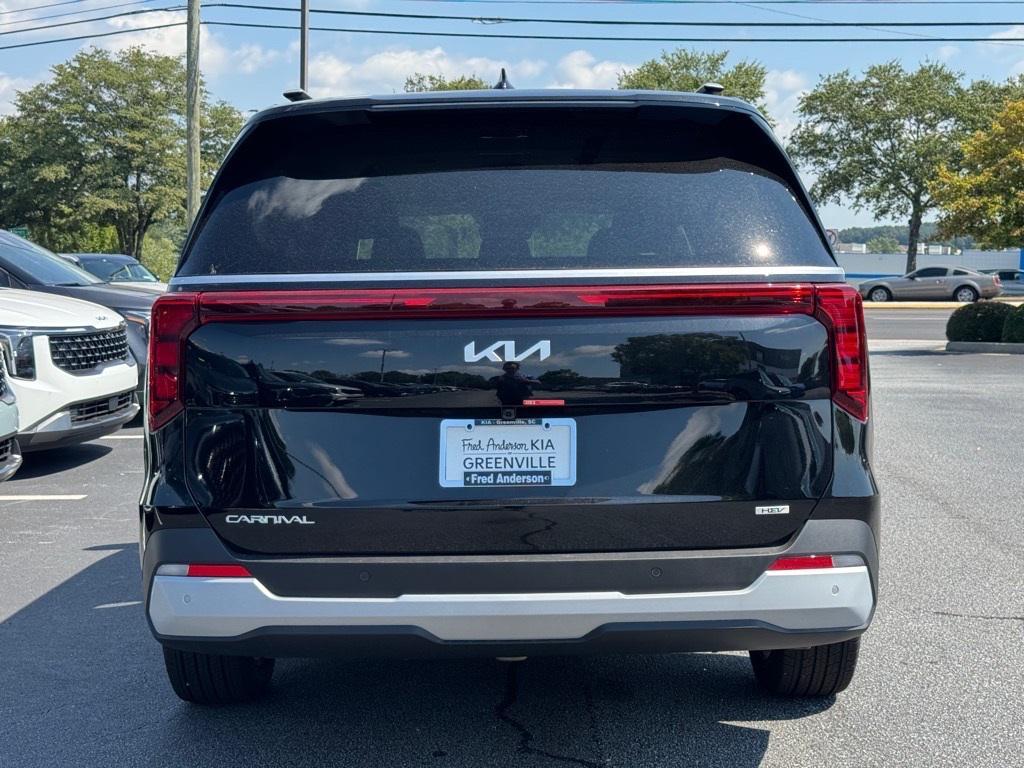 new 2026 Kia Carnival Hybrid car, priced at $43,188
