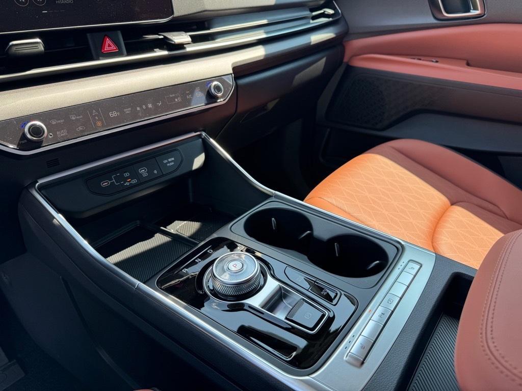 new 2026 Kia Carnival Hybrid car, priced at $43,188