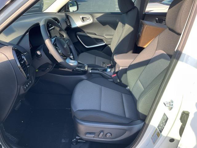 new 2025 Kia Soul car, priced at $25,515