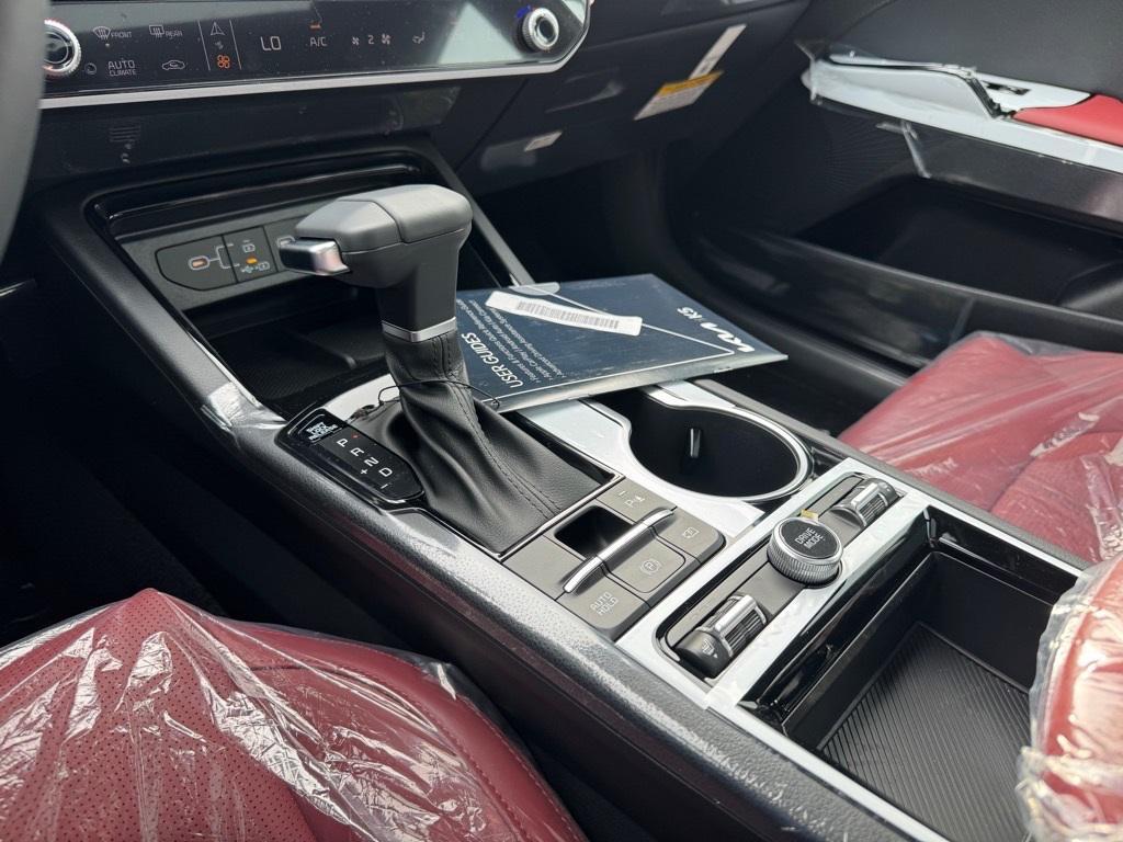 new 2026 Kia K5 car, priced at $33,370