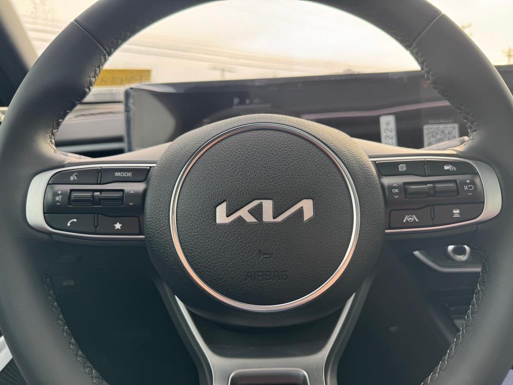 new 2026 Kia K5 car, priced at $33,370