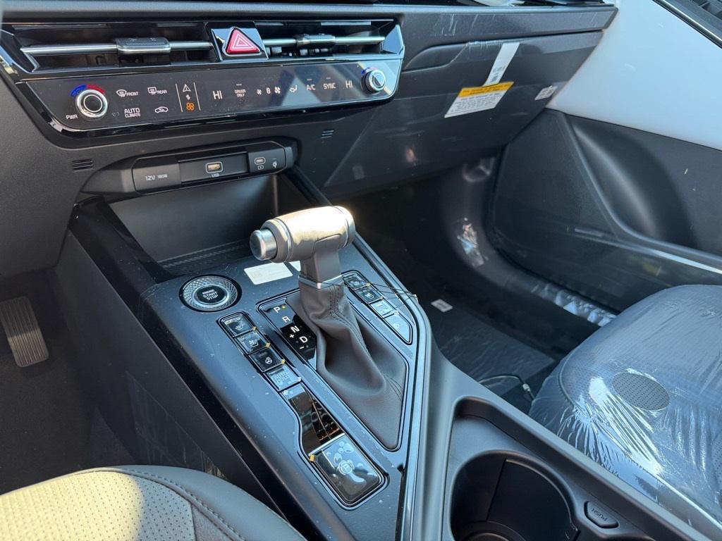 new 2026 Kia Niro car, priced at $33,885