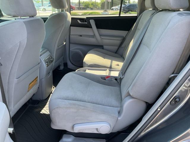 used 2012 Toyota Highlander car, priced at $13,445
